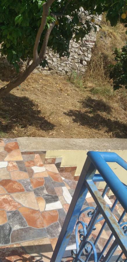Holidays In Saranda Exterior photo